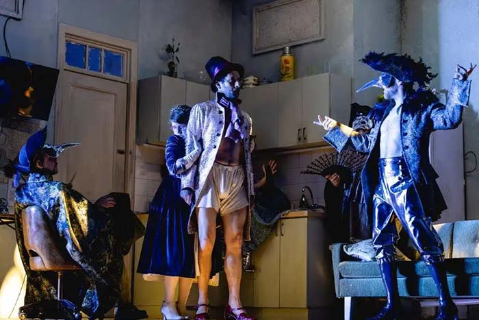 מתוך ההצגה נשמות, תיאטרון גשר